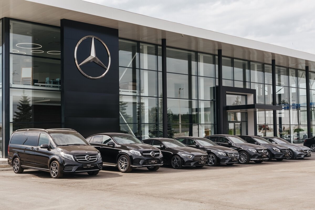 Mercedes-Benz: Элегантность и технологии в одном