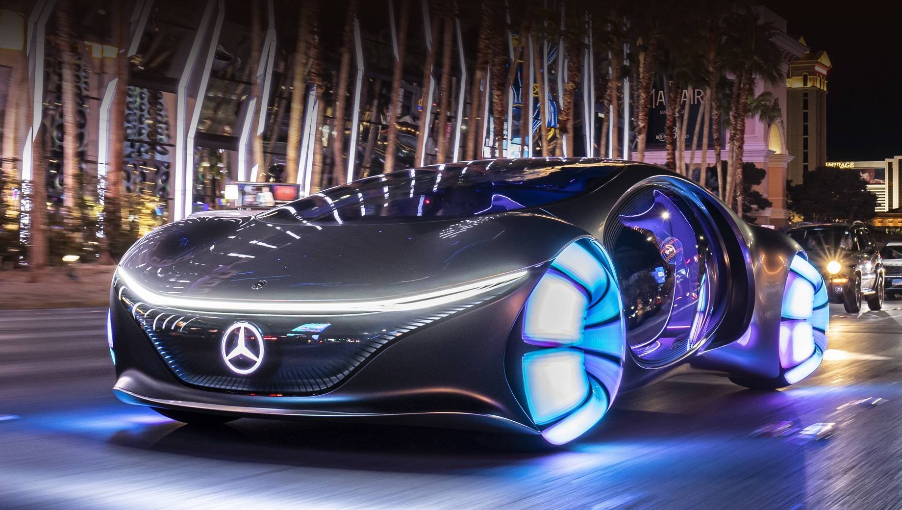 Mercedes-Benz: Элегантность и технологии в одном